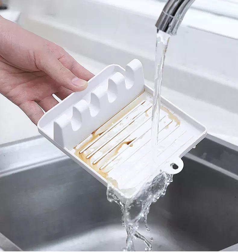 Multi-Slot Spoon Rest for Clean and Organized Cooking