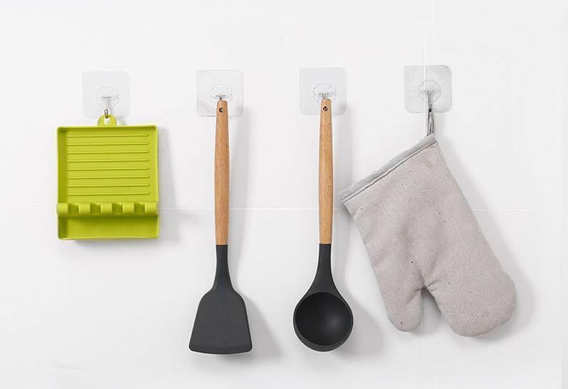 Multi-Slot Spoon Rest for Clean and Organized Cooking