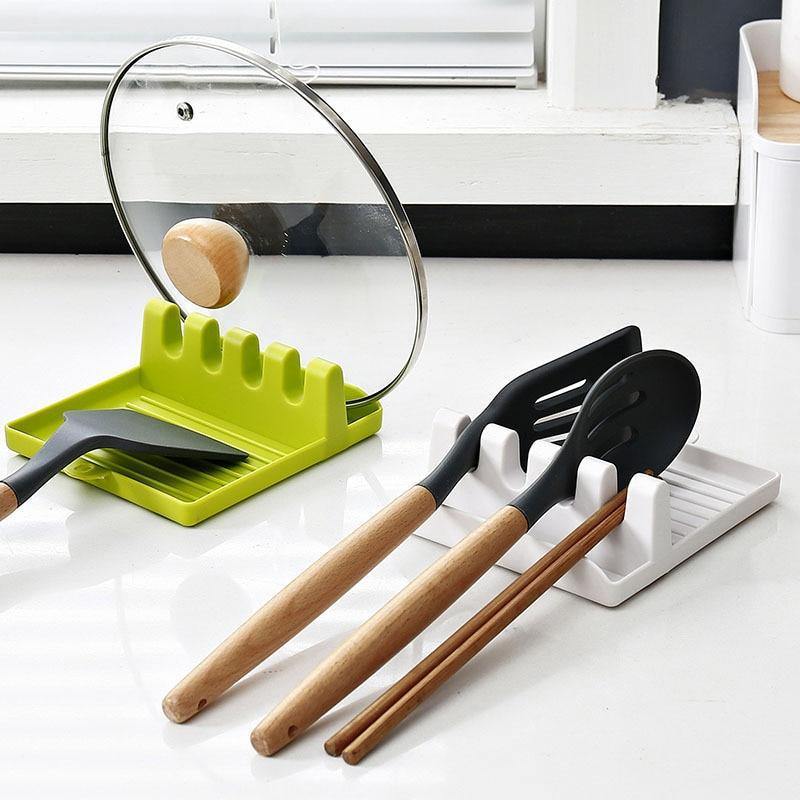 Multi-Slot Spoon Rest for Clean and Organized Cooking